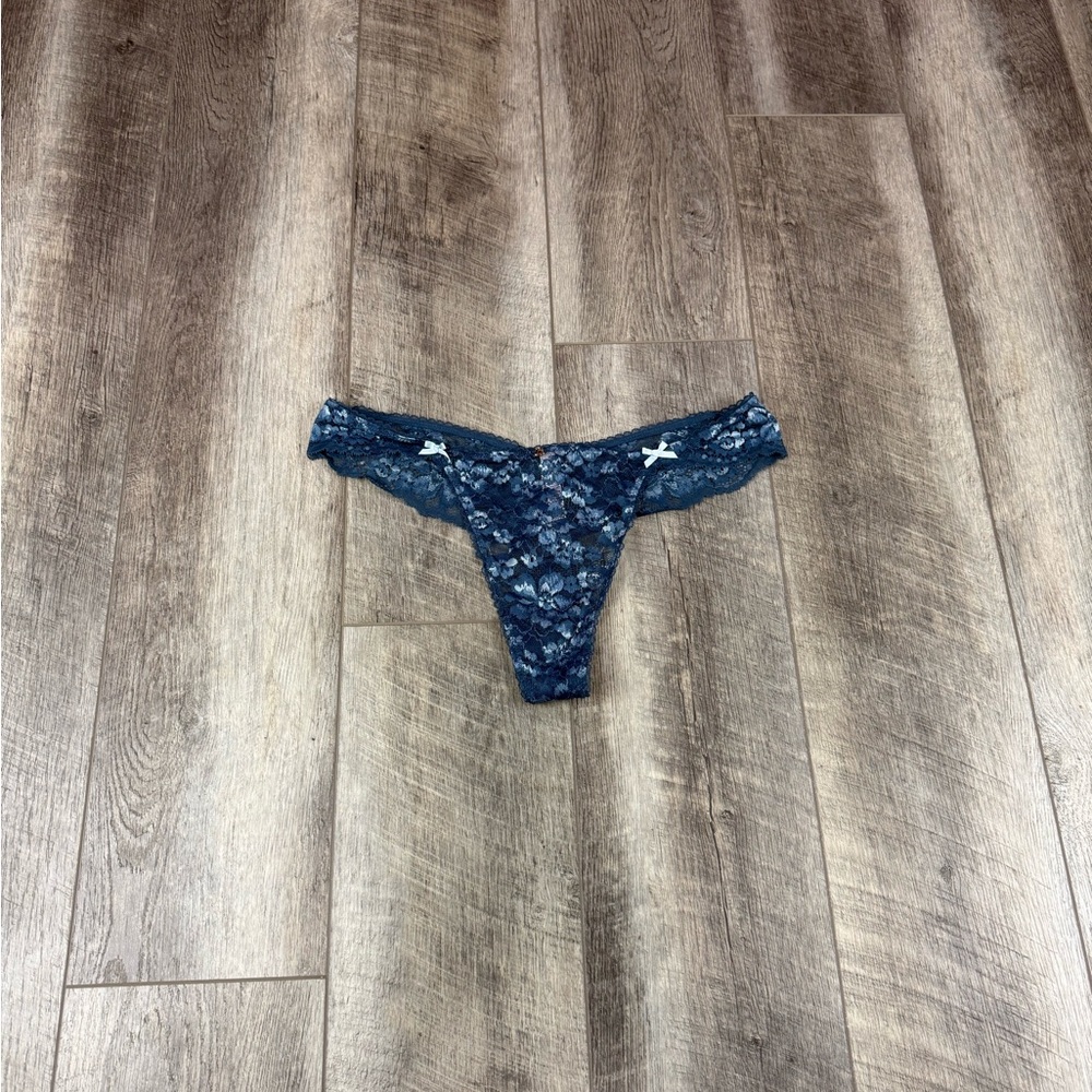 VS Dusty Blue Lace‎ Thong